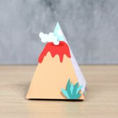Pyramid Box Dino