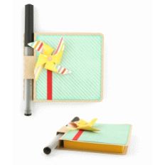sticky note cover: pinwheel
