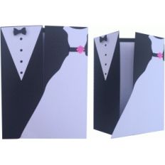 bride and groom tri-fold card