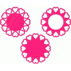 heart doilies set