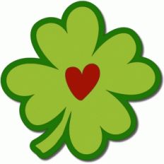 4 leaf clover with heart