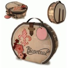 round 3d travel case box