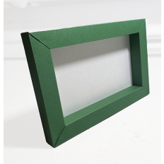 Box Frame with Kickstand