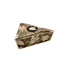 Cake box