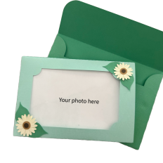 Daisy Photo Frame Card with Envelope