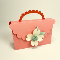 Peach Purse box with Daisy