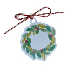 Holiday Wreath with Berries Gift Tag