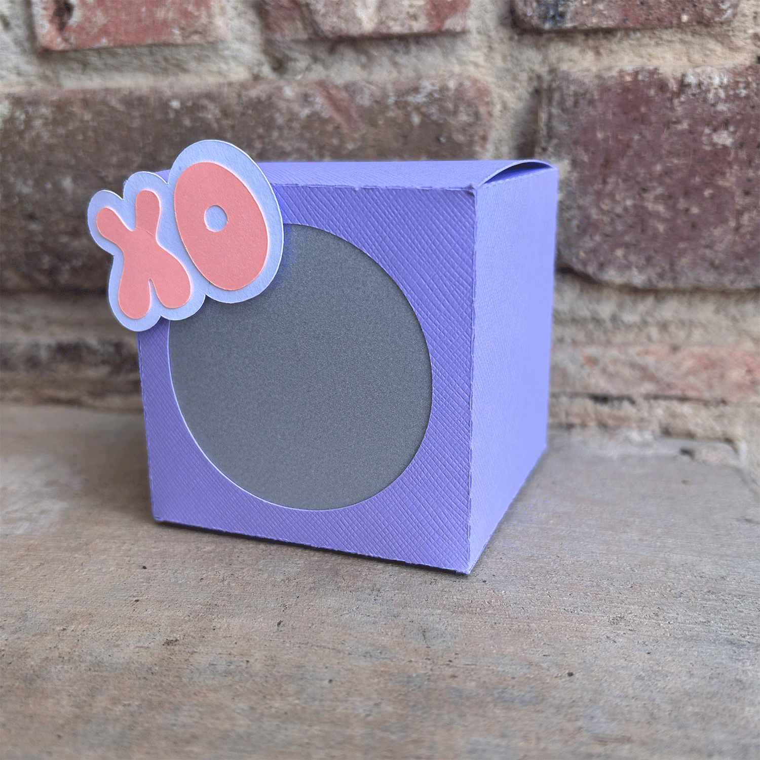 Square Gift Box with XO